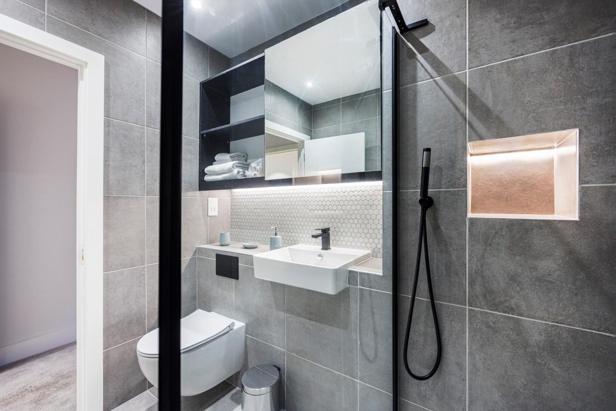 Luxury Spacious 2 Bed Apartment, London - Sk Kültér fotó