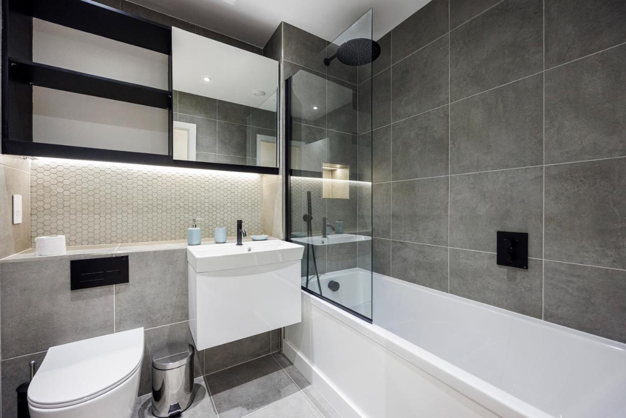 Luxury Spacious 2 Bed Apartment, London - Sk Kültér fotó