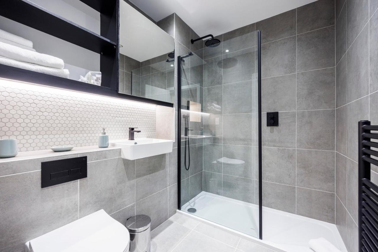Luxury Spacious 2 Bed Apartment, London - Sk Kültér fotó