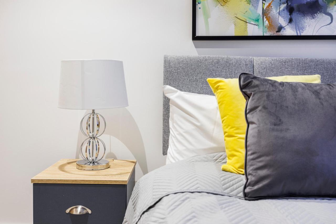Luxury Spacious 2 Bed Apartment, London - Sk Kültér fotó