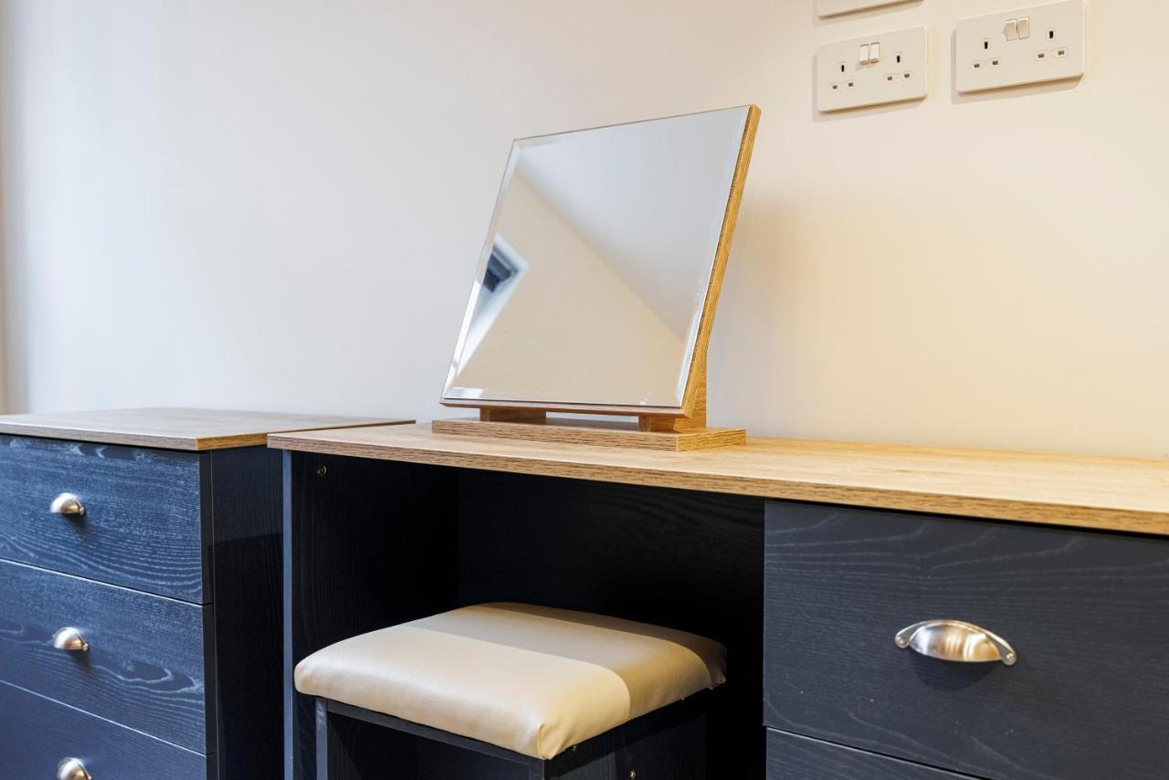 Luxury Spacious 2 Bed Apartment, London - Sk Kültér fotó