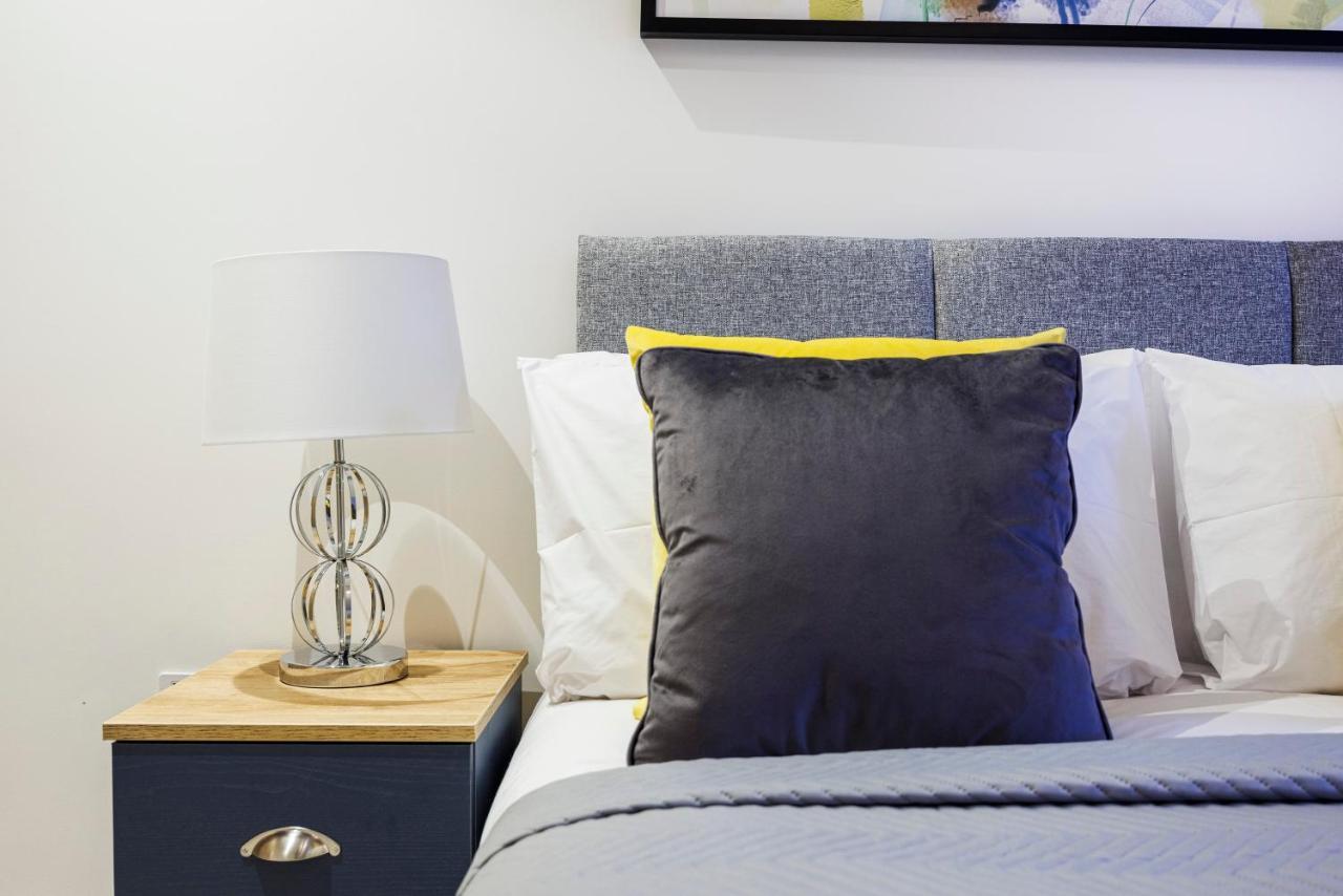 Luxury Spacious 2 Bed Apartment, London - Sk Kültér fotó